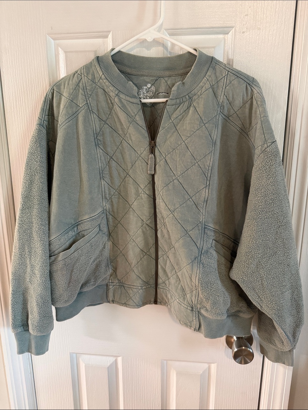 Anthropologie Pilcro Quilted Grey Bomber Jacket - Picture 2 of 11